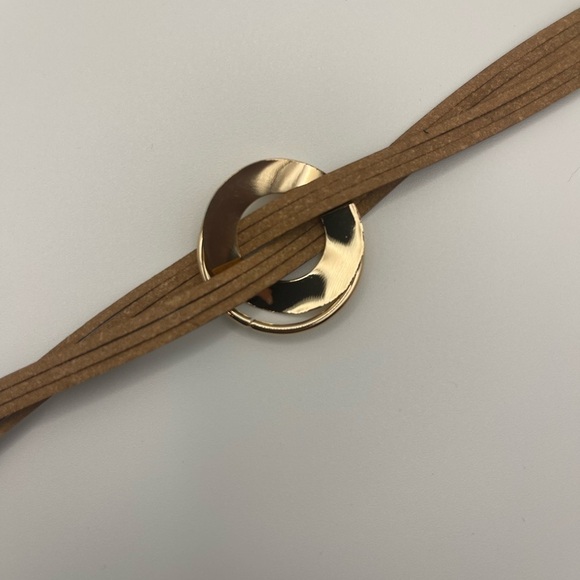 Bohemian layered leather bracelet - Picture 10 of 11